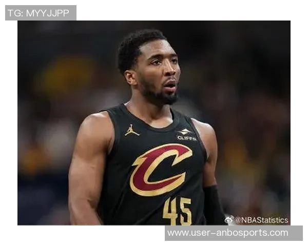 泰森39分生涯之夜米切尔泼水庆祝获比赛用球精彩瞬间回顾